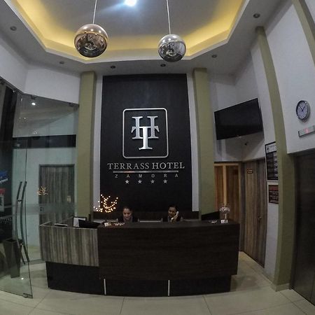 Terrass Hotel Zamora Самора де Идалго Екстериор снимка