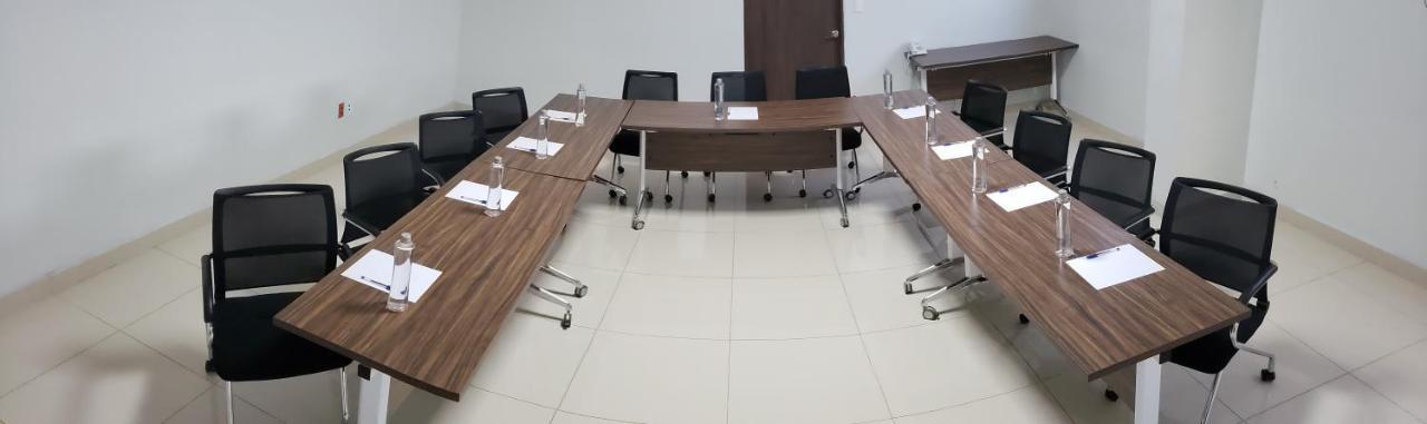 Terrass Hotel Zamora Самора де Идалго Екстериор снимка